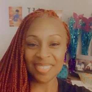 Meet your Posher, Latasha